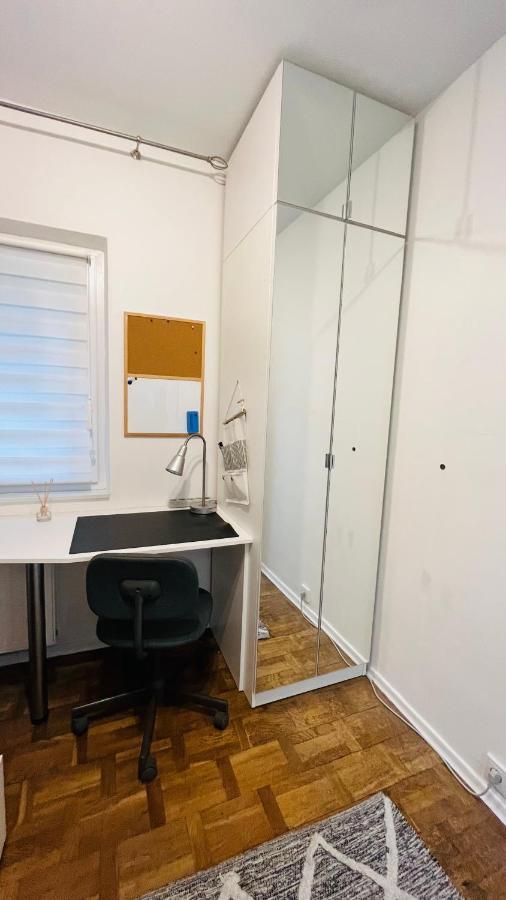 Warszawa Wola Pokoje Hostel Kültér fotó