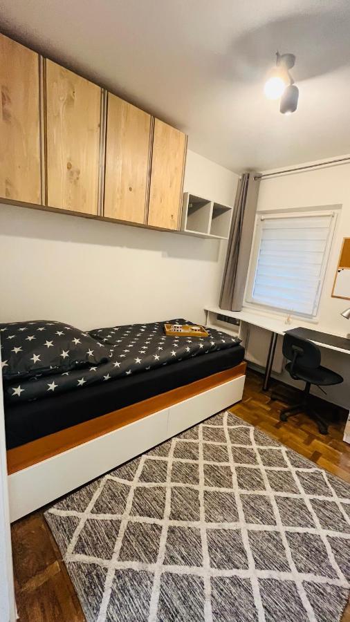 Warszawa Wola Pokoje Hostel Kültér fotó
