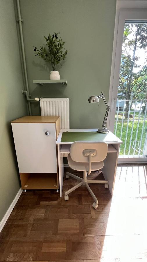 Warszawa Wola Pokoje Hostel Kültér fotó