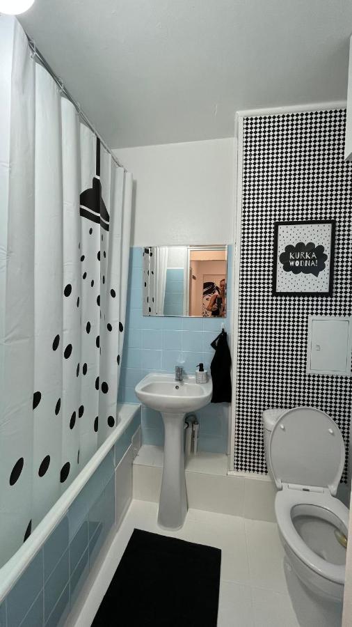 Warszawa Wola Pokoje Hostel Kültér fotó